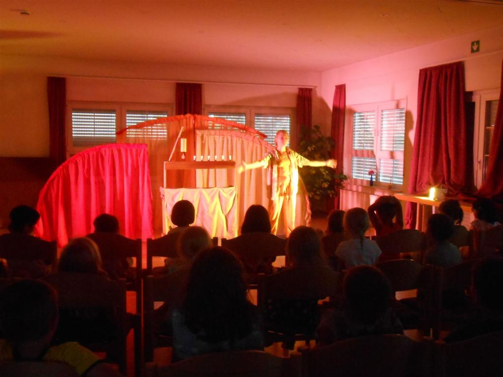 Radelrutsch Theater Bild 2